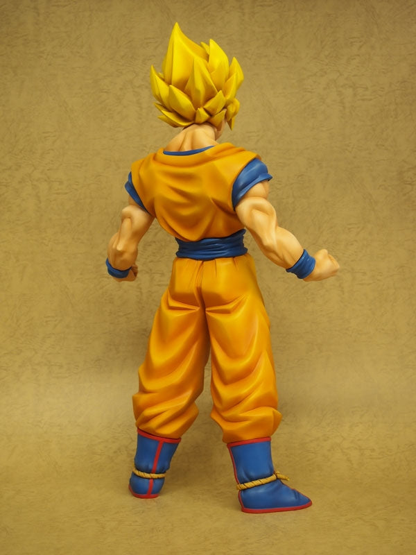 X-Plus - Gigantic Series - Dragon Ball Z - Son Goku (Super Saiyan)