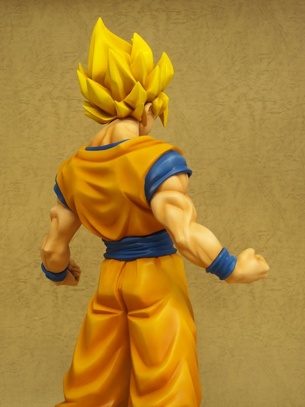 X-Plus - Gigantic Series - Dragon Ball Z - Son Goku (Super Saiyan)