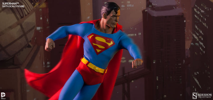 Sideshow - Sixth Scale Figure - Superman