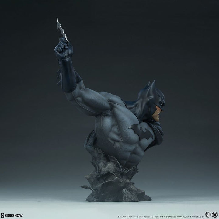 [Pre-Order] SIDESHOW COLLECTIBLES - BATMAN ON GARGOYLE PREMIUM FORMAT STATUE