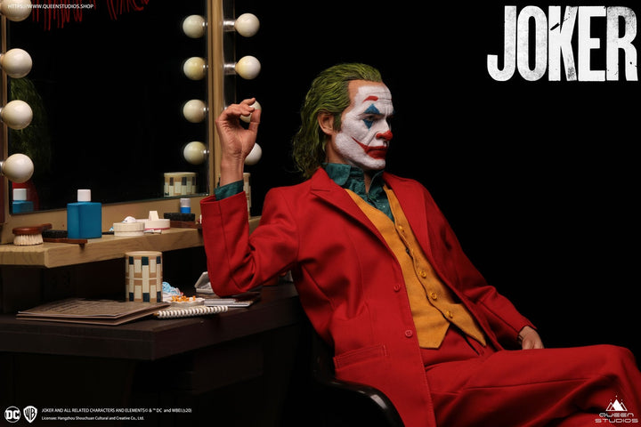 [Pre-Order] QUEEN STUDIOS 1:3 JOKER PHOENIX STATUE Deluxe Edition (Rooted Hair with Hollywood Mirror Scene)