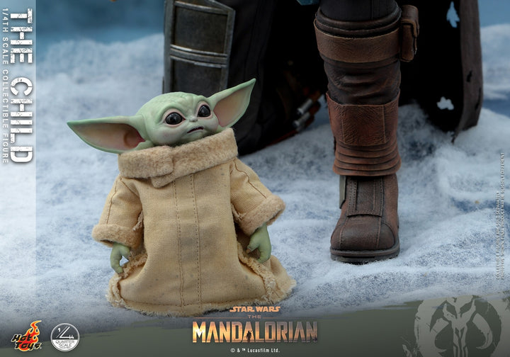 [Pre-Order] Hot Toys - QS017 - Star Wars The Mandalorian- 1/4th scale The Mandalorian & The Child Collectible Set (Deluxe Ver.)