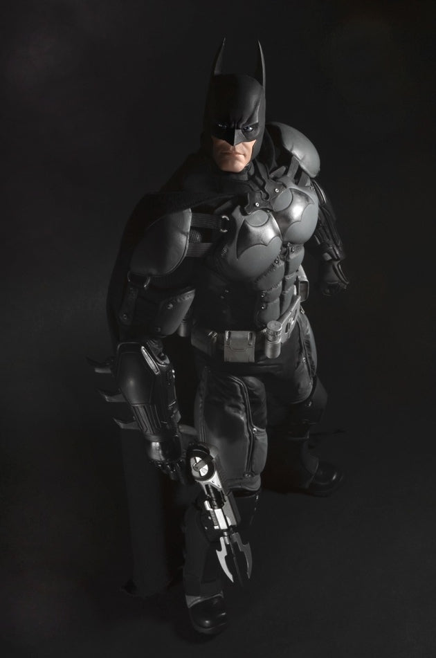 NECA - Batman: Arkham Origins – 1/4 Scale Action Figure – Batman