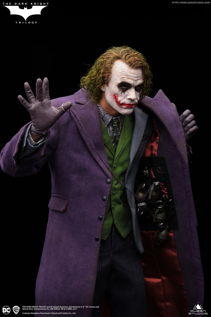 [Pre-Order] QUEEN STUDIOS - THE DARK KNIGHT HEATH LEDGER JOKER 1/4 STATUE (Standard Edition)