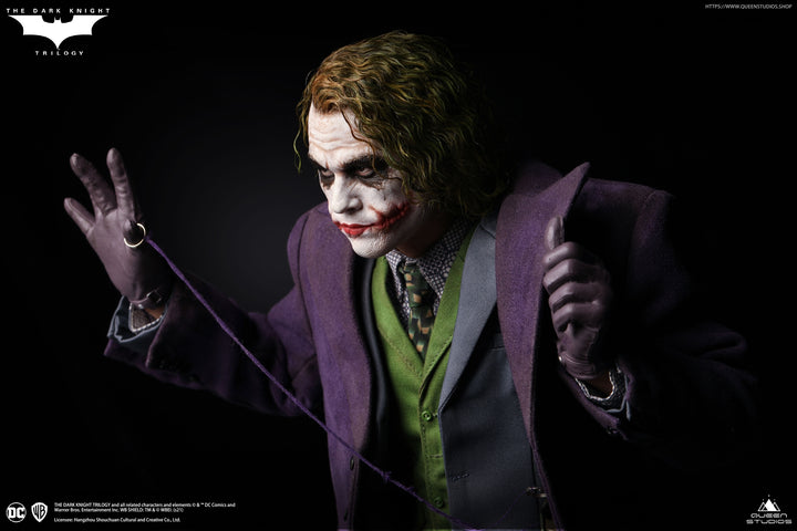 [Pre-Order] QUEEN STUDIOS - THE DARK KNIGHT HEATH LEDGER JOKER 1/4 STATUE (Standard Edition)