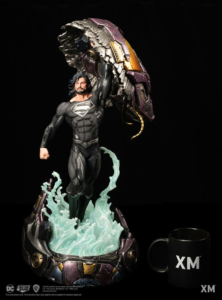 [Pre-Order] XM Studios - Bizarro - Rebirth 1/6 Scale DC Premium Collectible