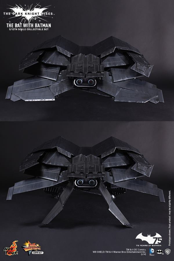 Hot Toys - The Dark Knight Rises 1/12th scale The Bat Collectible Set