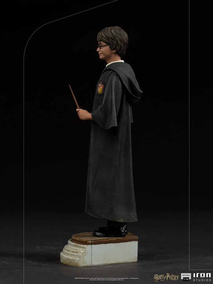 [Pre-Order]  Iron Studios - Ron Weasley at the Wizard Chess Deluxe Art Scale 1/10