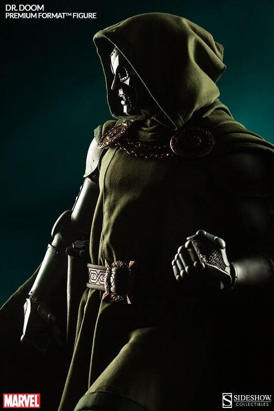 Sideshow - Premium Format™ Figure - Doctor Doom