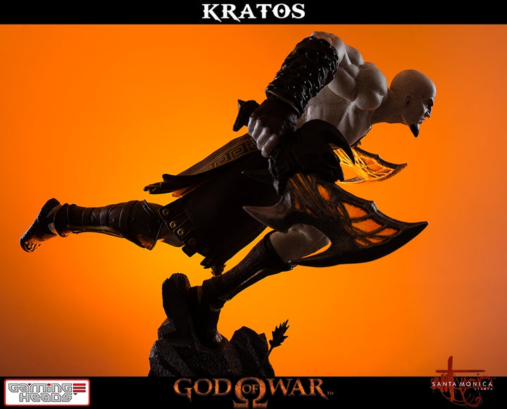 Gaming Heads - God of War - Lunging Kratos Statue