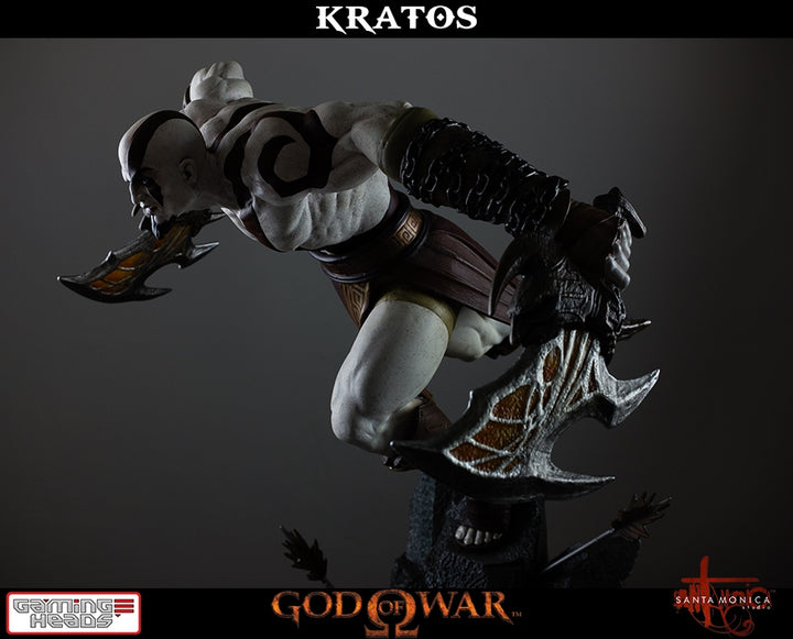 Gaming Heads - God of War - Lunging Kratos Statue