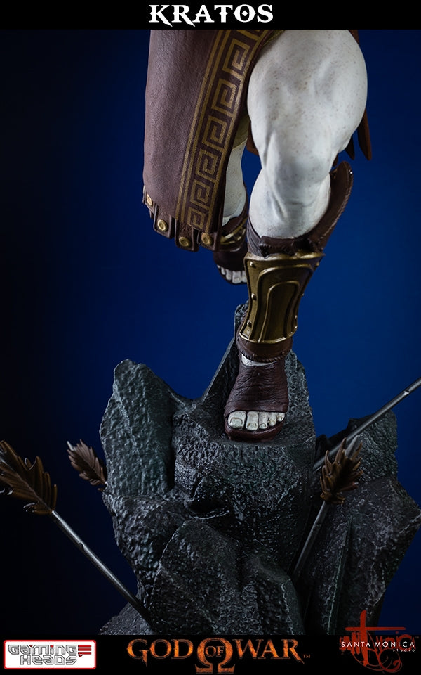 Gaming Heads - God of War - Lunging Kratos Statue