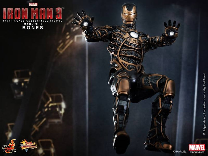 Hot Toys - Iron Man 3 -  Bones (Mark XLI)