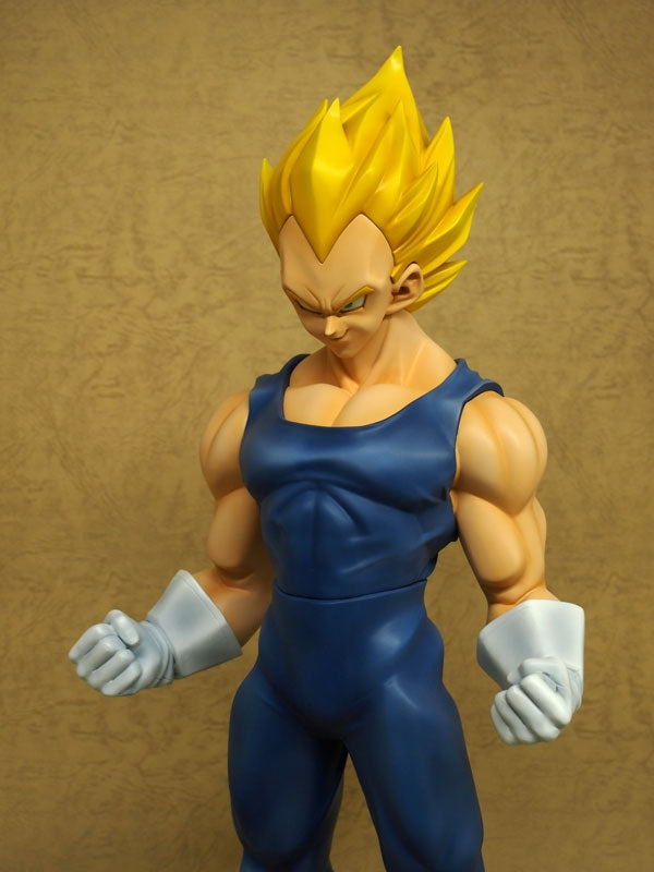 X-Plus - Gigantic Series - Dragon Ball Z Vegeta (Super Saiyan)