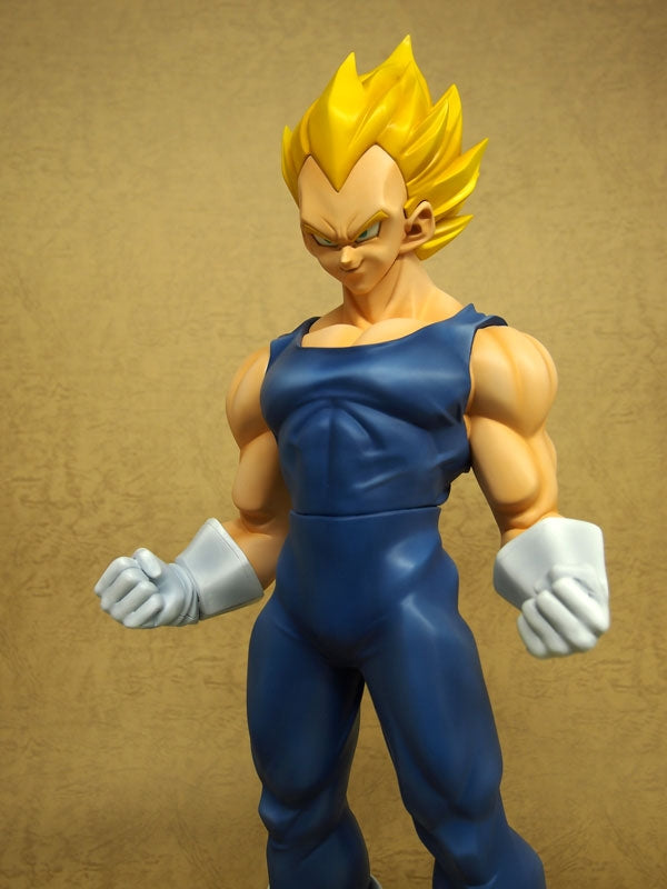 X-Plus - Gigantic Series - Dragon Ball Z Vegeta (Super Saiyan)