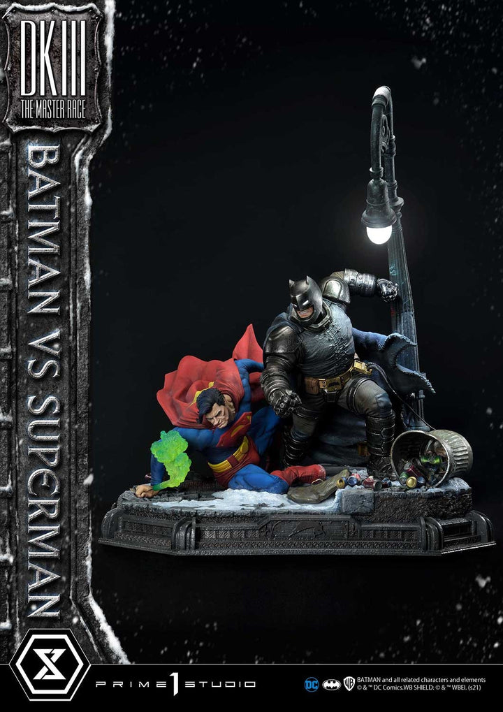 [Pre-Order] PRIME1 STUDIO - UDMDCDK3-01 BATMAN VERSUS SUPERMAN (THE DARK KNIGHT RETURNS COMICS)