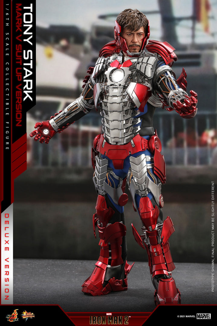 [Pre-Order]  Hot Toys - MMS599 - Iron Man 2 - 1/6th scale Tony Stark (Mark V Suit up Version) Collectible Figure