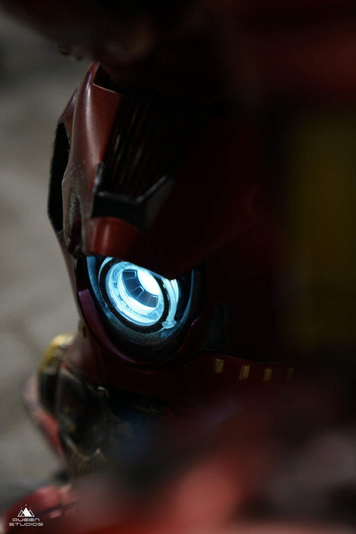 Queen Studios - Iron Man Mark44 (Hulkbuster)  1/4 Statue