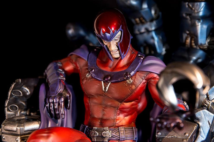 XM Studios - Premium Collectibles - Magneto On Sentinel Throne Statue