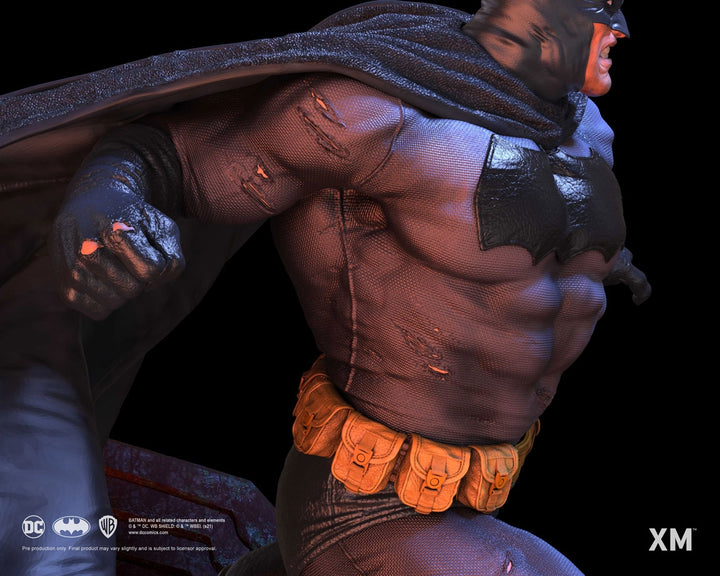 [Pre-Order] XM Studios - DC Comics - 1/6 Scale Batman: The Dark Knight Returns Premium Statue