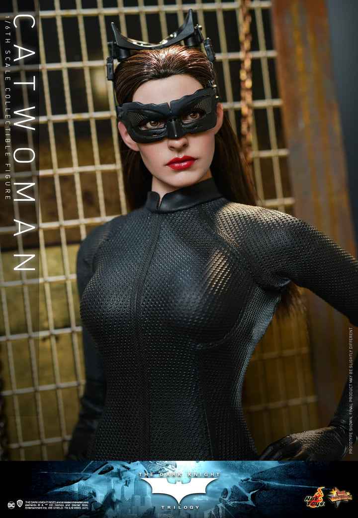 Hot Toys - Hot Toys - MMS627 - The Dark Knight Trilogy - 1/6th scale Catwoman Collectible Figure