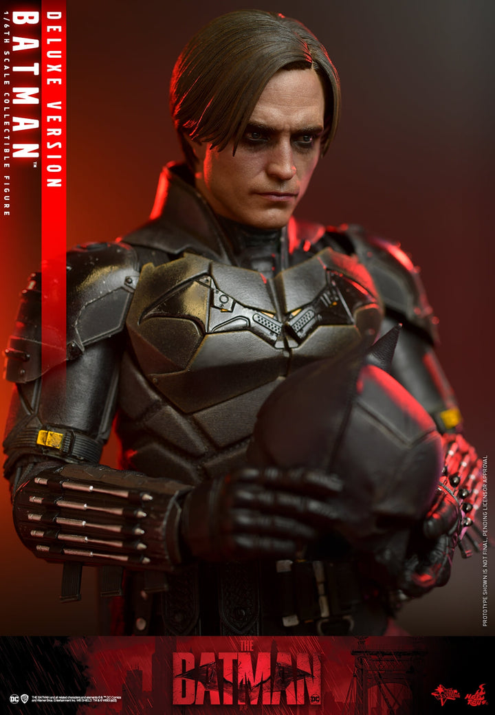 [Pre-Order] Hot Toys - MMS638 - The Batman - 1/6th scale Batman Collectible Figure