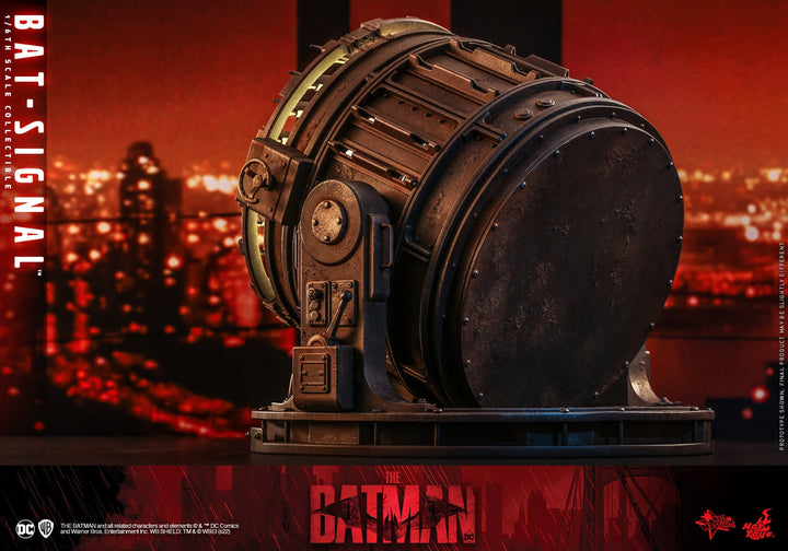 Hot Toys - MMS640 - The Batman - 1/6th scale Bat-Signal Collectible