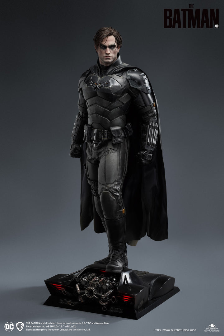 Queen Studios -THE BATMAN 1/3 SCALE STATUE (Deluxe Edition)