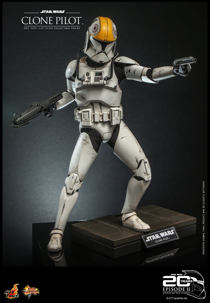 [Pre-Order] Hot Toys - MMS647 - Star Wars Episode II: Attack of the Clones - 1/6th scale Clone Trooper Collectible Figure