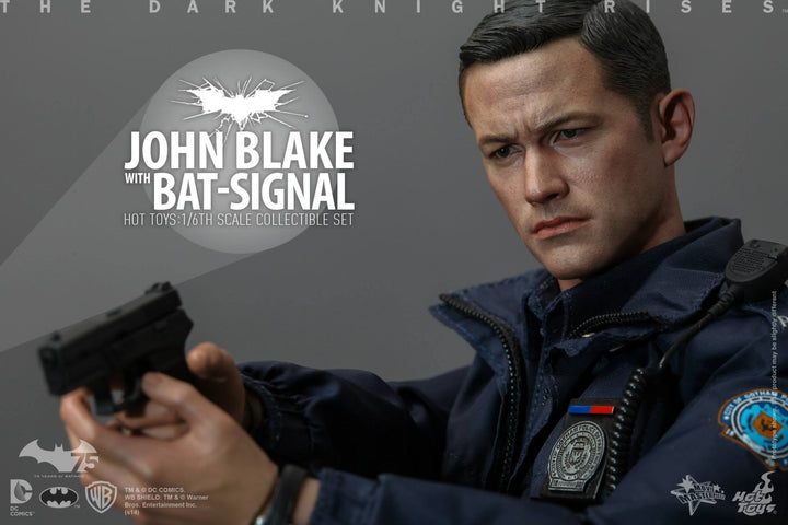 Hot Toys - The Dark Knight Rises -  John Blake with Bat-Signal Collectible Set 