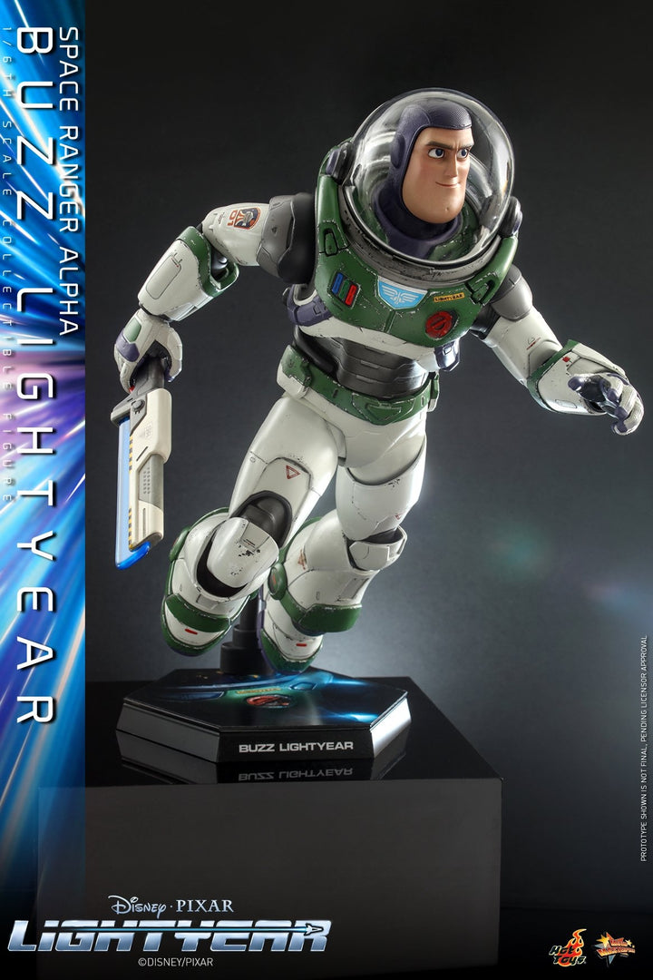 [Pre-Order] Hot Toys - MMS634 - Lightyear - 1/6th scale Space Ranger Alpha Buzz Lightyear Collectible Figure