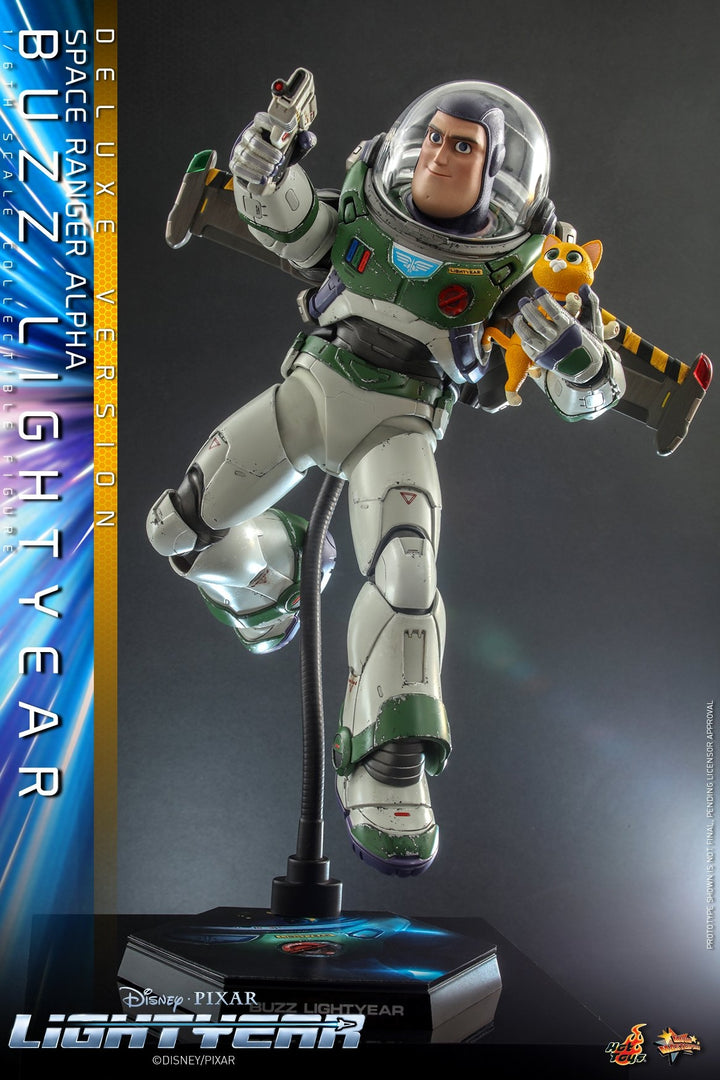 [Pre-Order] Hot Toys - MMS634 - Lightyear - 1/6th scale Space Ranger Alpha Buzz Lightyear Collectible Figure