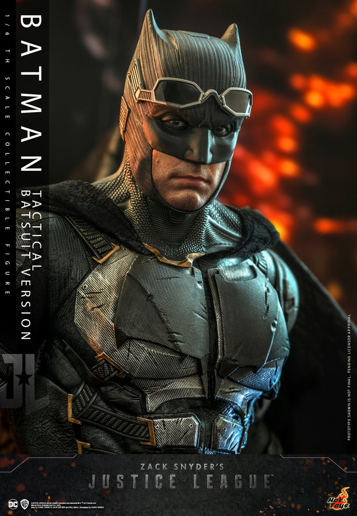 [Pre-Order] Hot Toys - TMS085 - Zack Snyder's Justice League - 1/6th scale Batman (Tactical Batsuit Version) Collectible Figure