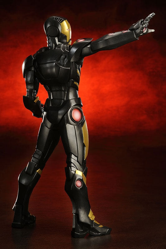 Kotobukiya - ARTFX+ - AVENGERS MARVEL NOW! - Iron Man (Black) 