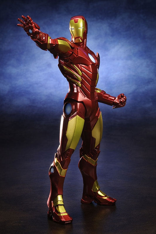 Kotobukiya - ARTFX+ - AVENGERS MARVEL NOW! - Iron Man (Red) 