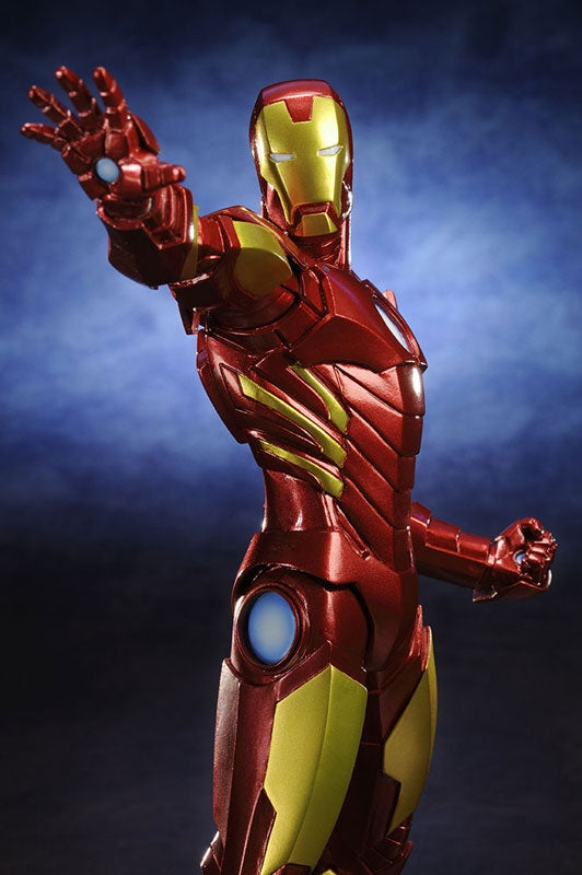 Kotobukiya - ARTFX+ - AVENGERS MARVEL NOW! - Iron Man (Red) 