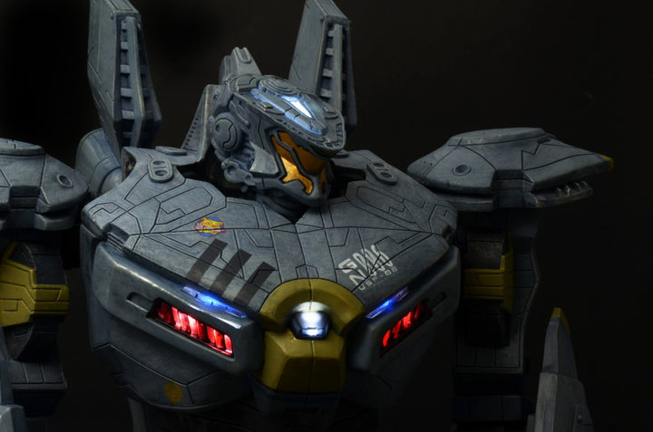 NECA - Pacific Rim - 18″ Scale Action Figure with LED Lights – Striker Eureka