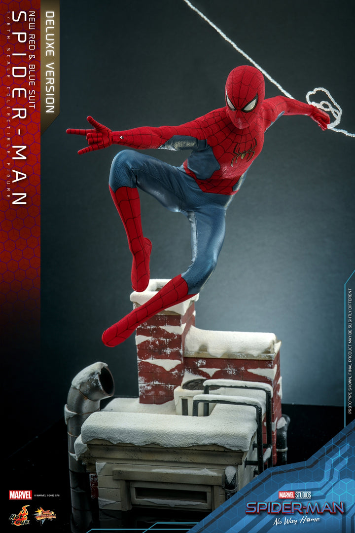 [Pre-Order] Hot Toys - MMS680 - Spider-Man: No Way Home - 1/6th scale Spider-Man (New Red and Blue Suit) (Deluxe Version)