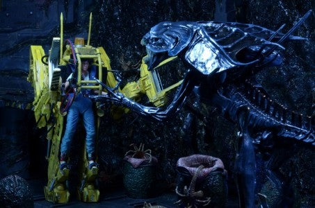 Aliens – Deluxe Vehicle – Power Loader P-5000