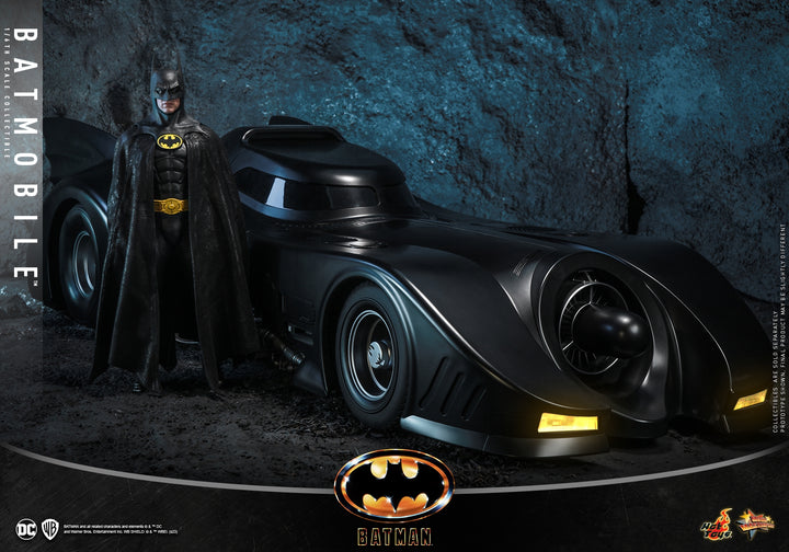 [Pre-Order] Hot Toys - MMS693 - Batman (1989) - 1/6th scale Batman Collectible Figure [Deluxe Version]