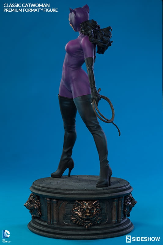  Sideshow - Premium Format™ - Classic Catwoman