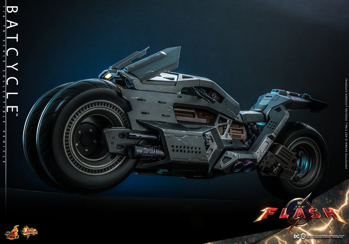 [Pre-Order] Hot Toys - MMS704 - The Flash - 1/6th scale Batcycle Collectible Vehicle