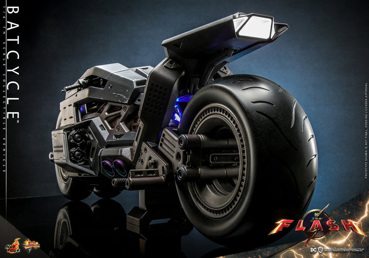 [Pre-Order] Hot Toys - MMS704 - The Flash - 1/6th scale Batcycle Collectible Vehicle