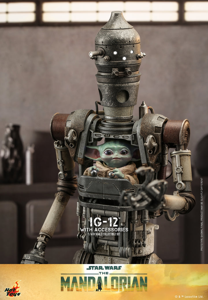 [Pre-Order] Hot Toys - TMS104 - Star Wars: The Mandalorian - 1/6th scale IG-12TM Collectible Figure