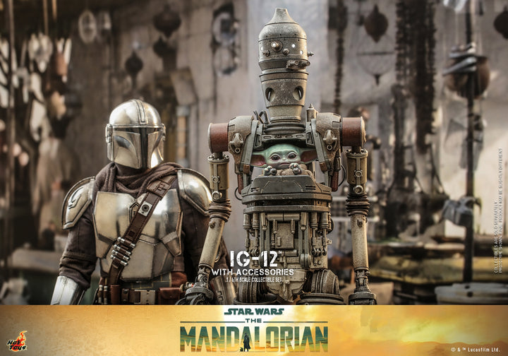 [Pre-Order] Hot Toys - TMS104 - Star Wars: The Mandalorian - 1/6th scale IG-12TM Collectible Figure