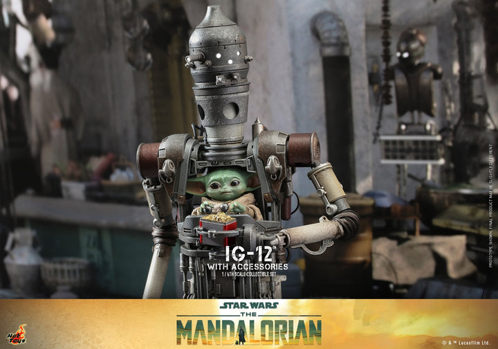 [Pre-Order] Hot Toys - TMS104 - Star Wars: The Mandalorian - 1/6th scale IG-12TM Collectible Figure