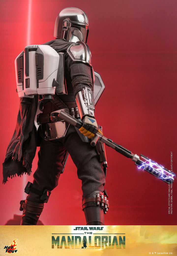 [Pre-Order] Hot Toys - TMS104 - Star Wars: The Mandalorian - 1/6th scale IG-12TM Collectible Figure