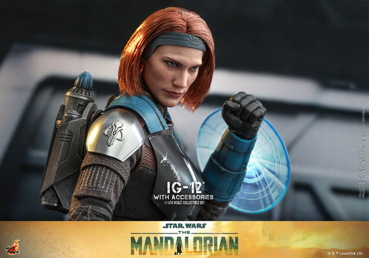 [Pre-Order] Hot Toys - TMS104 - Star Wars: The Mandalorian - 1/6th scale IG-12TM Collectible Figure