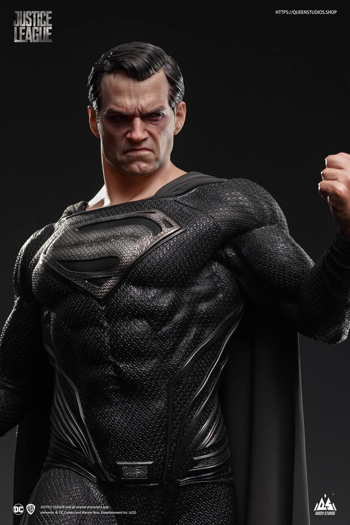 [Pre-Order] Queen Studios - SUPERMAN (HENRY CAVILL) BLACK SUIT 1/3 STATUE Regular Version