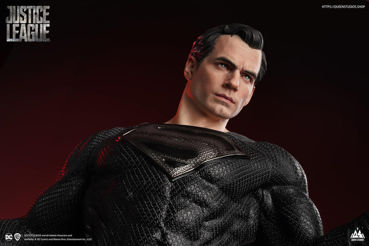 [Pre-Order] Queen Studios - SUPERMAN (HENRY CAVILL) BLACK SUIT 1/3 STATUE Regular Version